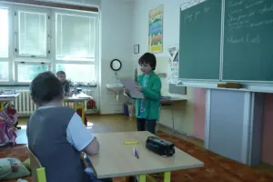 Honza přednáší literaturu