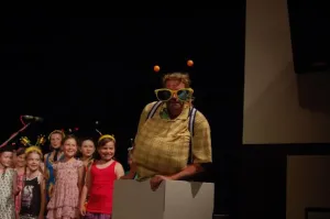 Včelí medvídci a Pučmeloun
