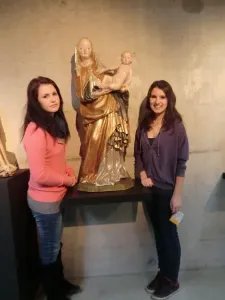 tri krasne madony