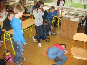voláme záchranu