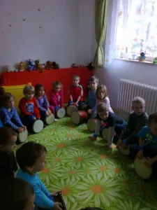 bubnování se nám líbí