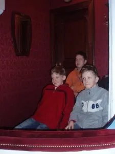 Tom, Kuba a Lukáš zasedli do lóže