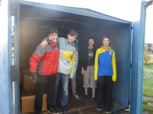 Karel, Vojta, Filip, Jonáš a noha Lukáše Jelínka