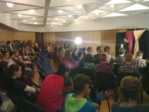 Divadelní představení v AJ