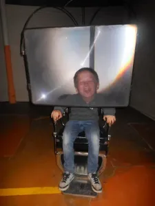 Dominik dělá obličeje
