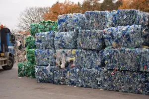 království slisovaných plastů