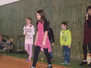 při soutěži