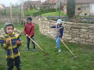 prácujeme s nářadím