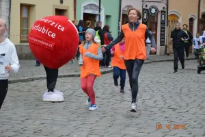 I maminky běhají...