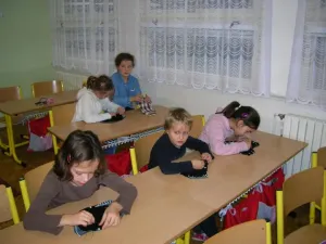 kdo si hraje nezlobi 015