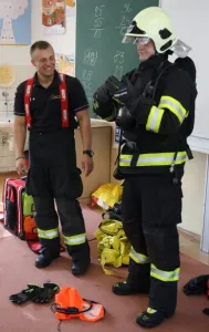 Připraveni do akce.
