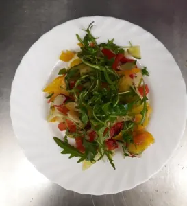 salat-z-jarni-zeleniny