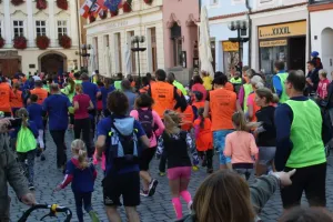 Sportovci na trati.