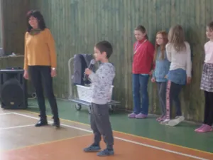 odvážný zpěvák
