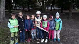 Stříbrná přilba