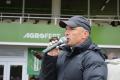 Celý závod komentoval Stanislav Bartůšek, redaktor ČT