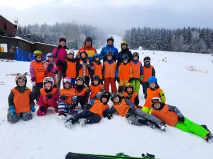 Lyžaři z 2.B