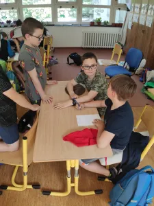 6