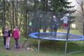 Skákání na trampolínách