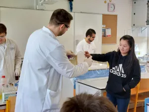 Tajný vzkaz pomocí kouzelného inkoustu