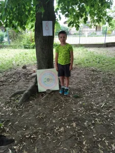 10