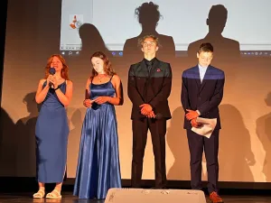 moderátoři
