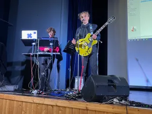 hudební vystoupení II.