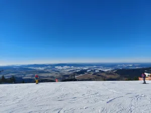 výhled ze sjezdovky nad Slaměnkou