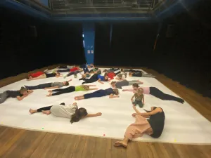 Na začátku.