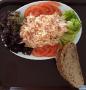 mrkvovy-salat-s-pecivem