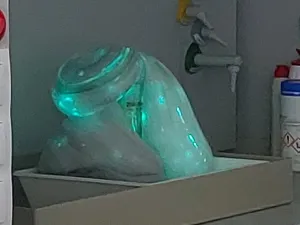 světélkující zubní pasta