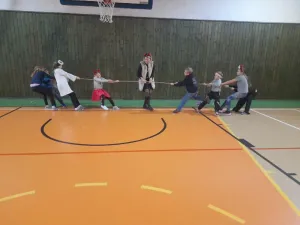 7