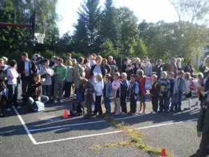 1.A s paní učitelkou L. Burgetovou