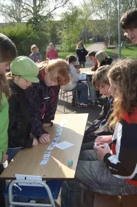 Easter domino