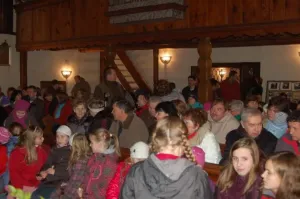 Kostel plný posluchačů