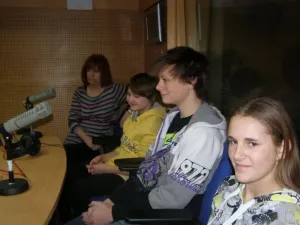 jiz jsme ve studiu